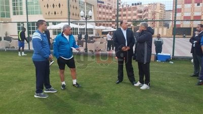 مصيلحي يناقش تجديد عمر وتحديد الصفقات الجديدة بالاتحاد السكندري