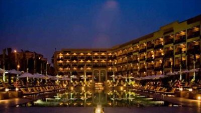 توقيع عقد إدارة فندق «مينا هاوس» منتصف يوليو