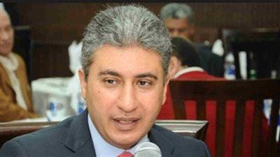 «الطيران» تكثف جهودها لإحياء السياحة بشرم الشيخ.. «التركية» ترفع الحظر بوصول أول رحلاتها غدا.. وفد روسي يتفقد الإجراءات الأمنية بمطار القاهرة.. مصادر: المطارات المصرية تتفوق أمنيا 