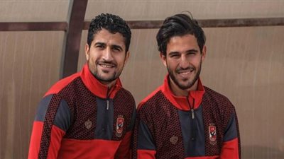 حمدي فتحي وعلي لطفي يؤديان جلسة تأهيل في «الجيم»