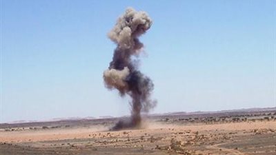 شهود عيان بالشيخ زويد: الجيش يفجر ألغامًا تم العثور عليها