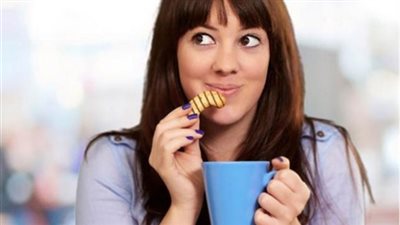 الإفراط في تناول الكعك يصيبك بأمراض القلب والسكري والسمنة