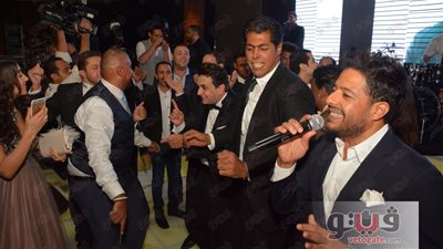 بالصور.. حماقي يتألق في حفل زفاف مصطفى خاطر وروان