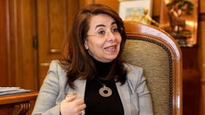 غادة والي: 21 مشروعا للأحداث المفرج عنهم لمنع عودتهم للجريمة