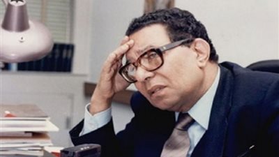 أحمد بهاء الدين: الجيش الأمريكي موجود في الشرق الأوسط