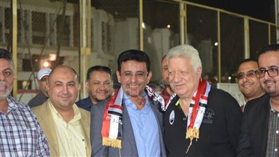 مرتضى منصور يستقبل سفير اليمن على هامش ودية الزمالك