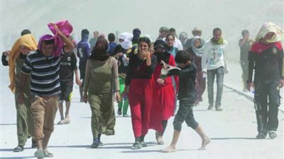 آلاف العراقيات يمزقن «النقاب» بعد تحريرهن من «داعش»