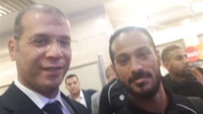 بعثة الأهلي تغادر إلى لبنان لمواجهة فريق النجمة (صور)