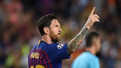 سوكر يهاجم ميسي ورونالدو بسبب غيابهما عن حفل فيفا