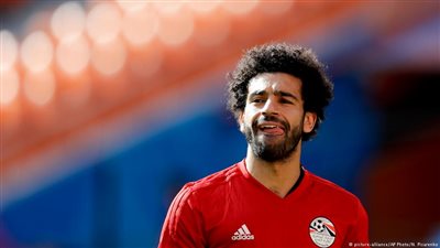 انطلاق مباراة الفراعنة في مونديال روسيا وصلاح على دكة البدلاء