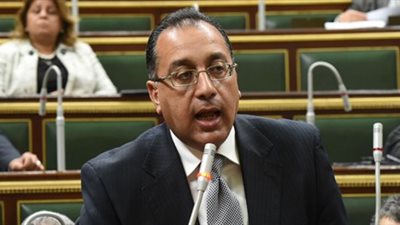 رئيس الوزراء: نتائج إيجابية لجهود مواجهة السحابة السوداء