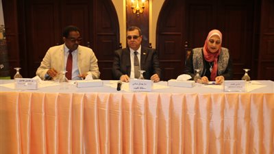 محافظ الفيوم يشهد الحفل الختامي لبرنامج ريادة الأعمال الزراعية