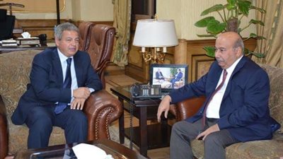 «عبد العزيز» يناقش مع سفير الكويت مستقبل الاستثمار الرياضي