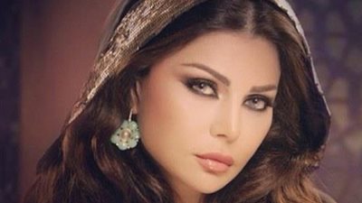 بالفيديو.. حملة سخرية من هيفاء وهبي بعد غنائها لعمرو دياب