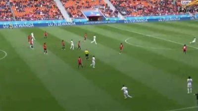 لاعب إنجلترا السابق: مصر نجحت في منع خطورة أوروجواي