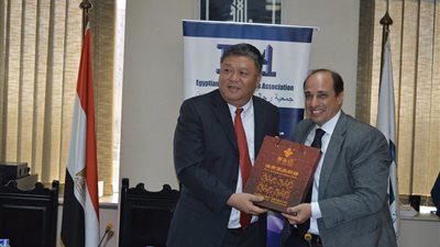 بروتوكول تعاون بين جمعية رجال الأعمال والغرفة التجارية الصينية