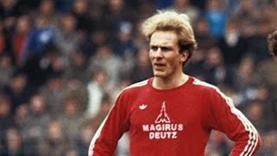 أفضل أهداف أسطورة ألمانيا رومينيجه في عيد ميلاده (فيديو)