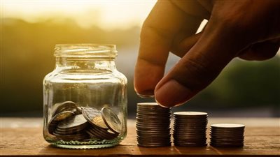 الفرق بين حساب التوفير والجاري.. مزايا كل منهما