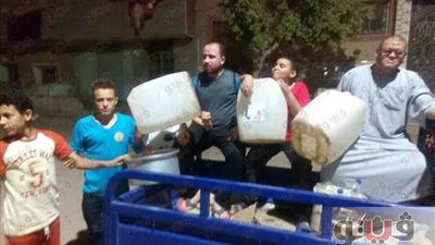 بالصور.. أبهيت الحجر بالفيوم تعاني بسبب الانقطاع الدائم لمياه الشرب