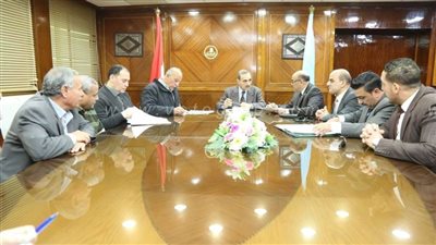 محافظ كفرالشيخ يبحث مع رئيس هيئة الأوقاف سبل استغلال أراضي الدولة