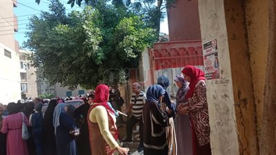 إصابة طالبتين بإغماء بسبب امتحان الفيزياء في لجنة أم المؤمنين ببنها