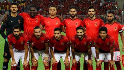 بعثة الأهلي تصل لبنان استعدادا لمواجهة النجمة