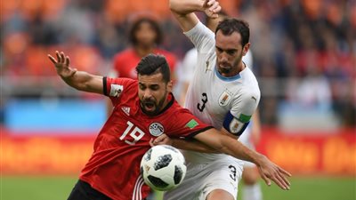 ردود أفعال واسعة عقب هزيمة المنتخب من أوروجواي.. السيسي: فخور بالأداء الرجولي لأبنائنا.. كوبر: أشعر بالحسرة لكن سعيد بالأداء..عمرو دياب: برافو شناوي.. ونجوم كرة القدم يشيدون بالمستوى