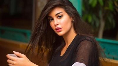 بعد أزمتها الأخيرة مع ذوي الاحتياجات الخاصة.. ياسمين صبري تعتذر لمرضى 