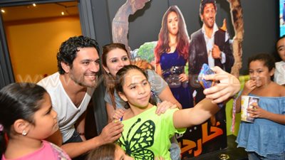 بالصور.. حسن الرداد يشهد عرض «عشان خارجين» مع الجمهور في سيتي ستارز