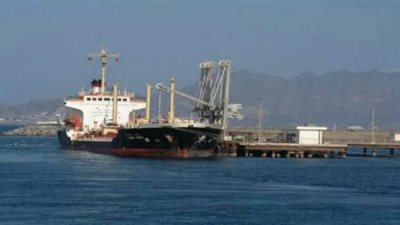 اليمن توقف استيراد النفط من 3 موانئ عربية لتلاعبها في المواصفات