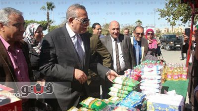 محافظ الجيزة يفتتح معرض الأدوات المنزلية والملابس بالشيخ زايد