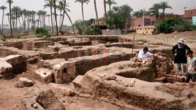 المواقع الأثرية تبوح بأسرارها لأحفاد الفراعنة.. 25 بعثة مصرية خالصة و50 أخرى مشتركة تنقب عن الآثار بالمحافظات..2017 و2018 عاما الاكتشافات والافتتاحات.. وتوفير الدعم المالي والخبرة السبب