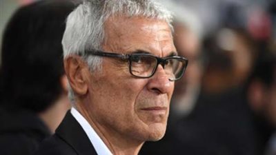 كوبر يعلن خلال ساعات قائمة اللاعبين المحليين استعدادا لغانا