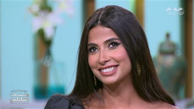 روبي تشعل الأجواء في إستوديو منى الشاذلي بأغنية 