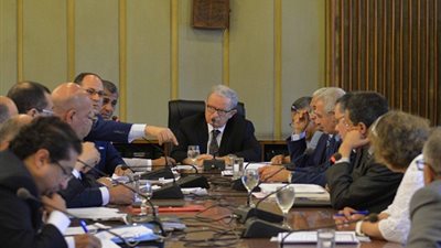 «موازنة النواب» تهاجم الحكومة بسبب قرض صندوق النقد.. اللجنة تعترض على الموافقة على القرض قبل عرضه على البرلمان.. وتؤكد: الحكومة تتعامل باستخفاف مع المجلس