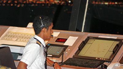 12 صفة يجب توافرها في المراقب الجوي