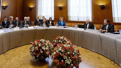 واشنطن بوست: المحادثات النووية الإيرانية ركزت على العقوبات الاقتصادية