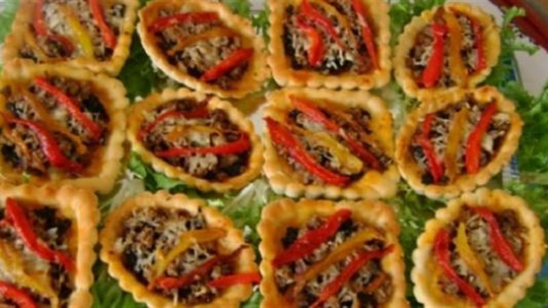  المينى بيتزا - ارشيفية