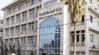 الصناعة :قبول 240 ألف رسالة مواد غذائية وسلع صناعية خلال عام 2019