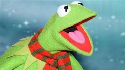 ساخرون.. لما تلاقي أسعار الملابس الشتوية غالية