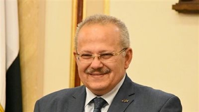 جامعة القاهرة تضيف سؤالا جديدا للامتحانات