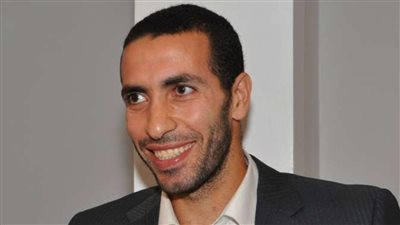 تعليق مثير لمحمد أبو تريكة على «هاترك» رونالدو