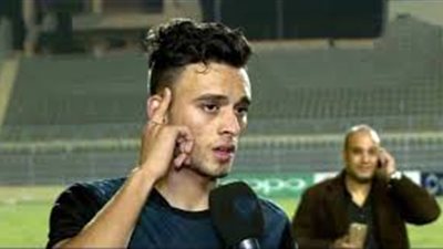 تفاصيل تهرب صلاح محسن من التعاقد مع الزمالك
