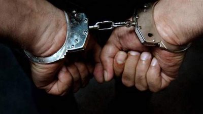 ضبط هارب من 155 حكما قضائيا أثناء استخراجه تراخيص مرور بحدائق الأهرام