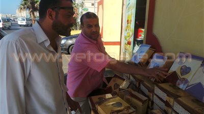 بالصور.. إقبال على شراء كعك العيد بالإسكندرية رغم ارتفاع الأسعار
