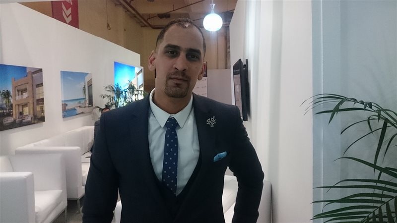 أحمد طارق مدير خدمه