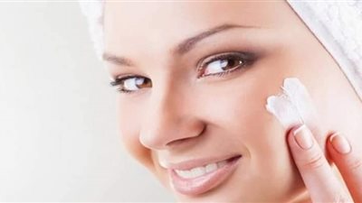 6 أساسيات تحافظ على بشرتك في فصل الصيف