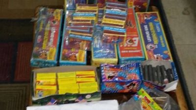 مصادرة 2322 قطعة ألعاب نارية بحوزة بائعين في الغربية