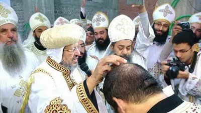 رسامة قمص و٣٠٠ شماس بكنيسة البابا كيرلس شبرا الخيمة (صور)