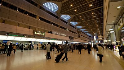 مطار طوكيو يختار صورة لطائرة مصر للطيران كأفضل لقطة خلال مارس